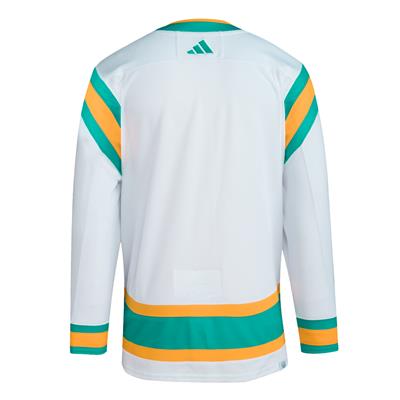 San Jose Sharks Jersey With CCM patch, logo patch, and size tag