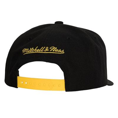 Los Angeles Lakers Snapback Mitchell & Ness Gold Logo Black White Cap – THE  4TH QUARTER