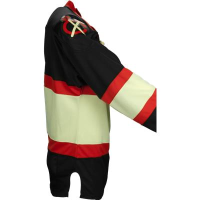 Amazon.com: NHL Chicago Blackhawks Boys Official Licensed