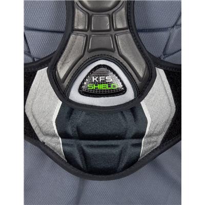Reebok Hybrid KFS shoulder pads size large Used once $60