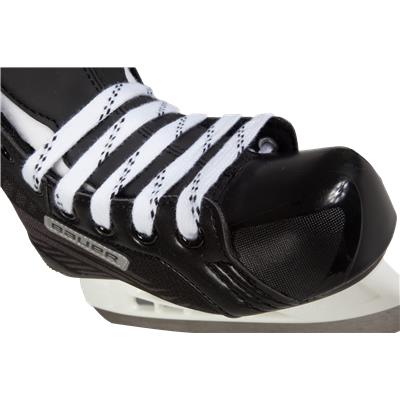 supreme laces black